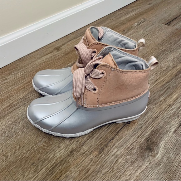 Sperry Shoes - SPERRY SALTWATER NuBuck Rose Gray Waterproof Duck Boot
